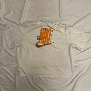 Nike Tee with Orange Graphic Tennessee Volunteers Largw